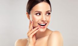 Trusted philadelphia cosmetic dentist offers zoom teeth whitening